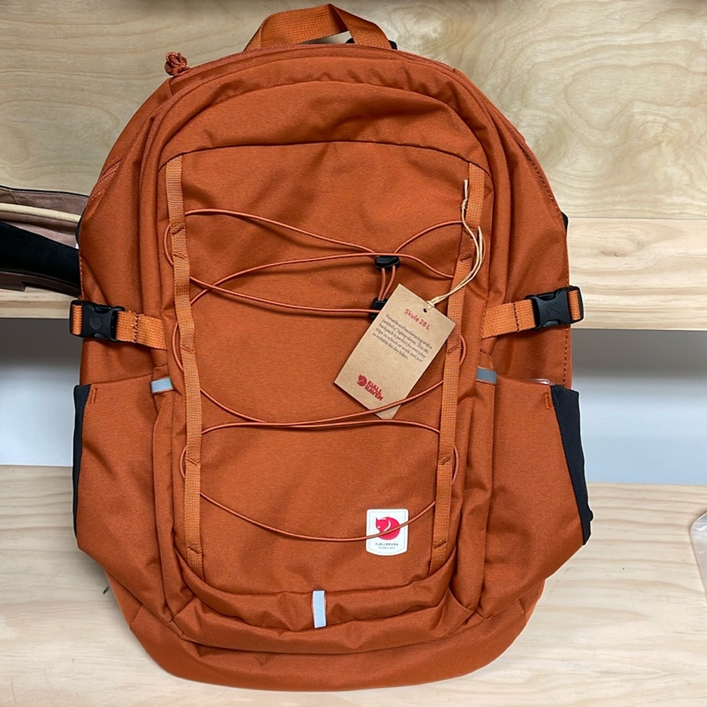 Hall raven 23346 skule 28